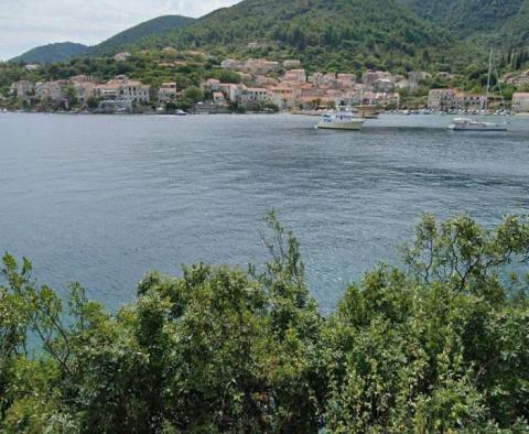 Stavební pozemek na ostrově Korčula - 1. linie k moři 