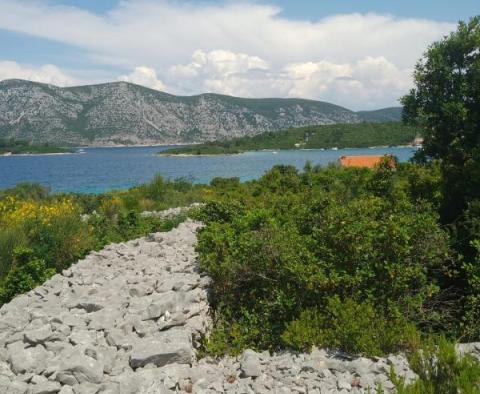 Městský pozemek na krásném ostrově Korčula 50 m od moře - pic 6