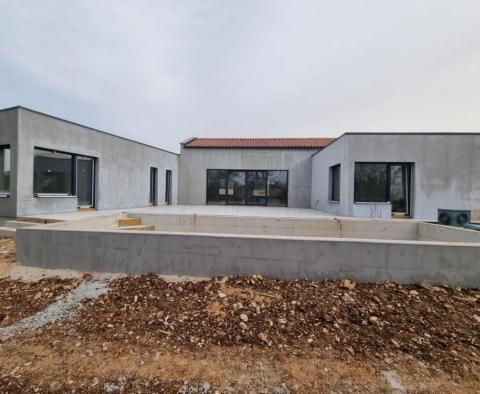 Villa avec piscine chauffée dans un endroit calme à Zminj - au coeur même de l'Istrie 