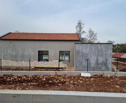 Villa avec piscine chauffée dans un endroit calme à Zminj - au coeur même de l'Istrie - pic 7