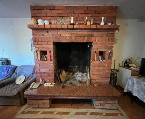 Glänzendes Haus mit drei Wohneinheiten und einer Taverne in der Gegend von Labin - foto 45