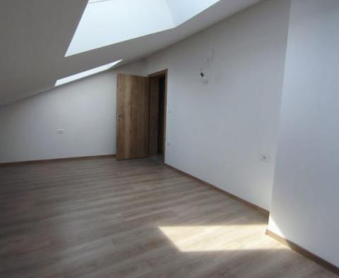 Penthouse s výhledem na moře v Premantura, Medulin - pic 31