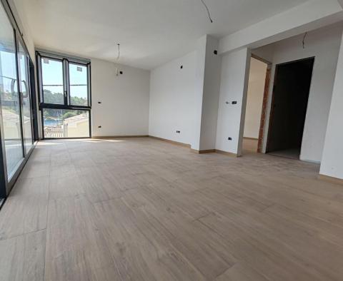 Magnificent penthouse in Jadranovo on the first line to the sea, new luxury residence - pic 4