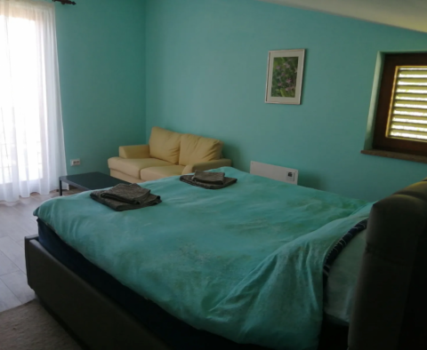 Appartement de 4 appartements à vendre à Medulin, à seulement 150 mètres de la mer - pic 21