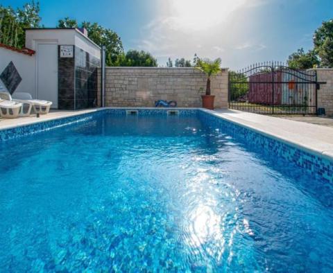 Apart-house with swimming pool in Veli Vrh, Pula outskirts - pic 34