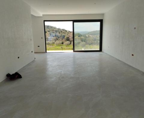 Nagyszerű új penthouse Rovinjban egy új butik rezidenciában, 1 km-re a tengertől - pic 7