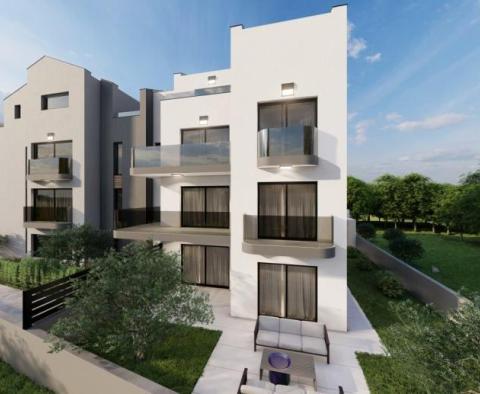Skvělý nový penthouse v Rovinji v nové butikové rezidenci 1 km od moře - pic 16
