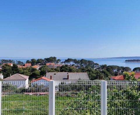 Appartement avec vue sur la mer et garage à Banjol, Rab, à 200 mètres de la mer - pic 2