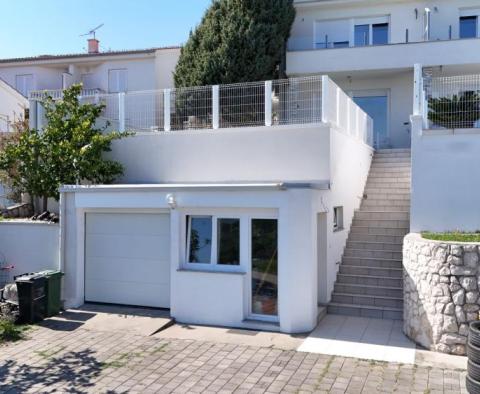 Appartement avec vue sur la mer et garage à Banjol, Rab, à 200 mètres de la mer - pic 7