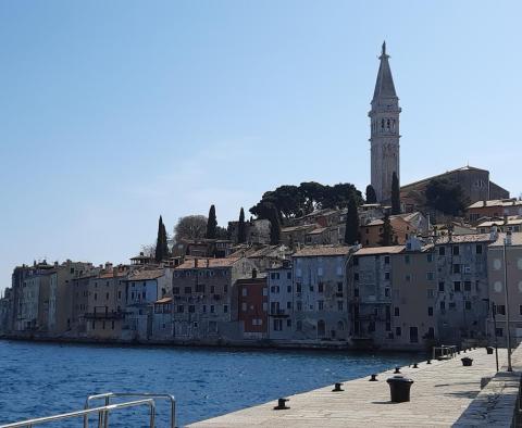 One of the best locations in Rovinj offers new modern apartment only 200 meters from the sea - pic 15
