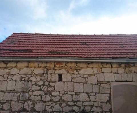 Felújítandó ház az Omis riviérán, 500 méterre a tengertől - pic 3