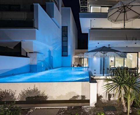 Az Adria hét gyöngyszeme - hét luxusvilla Trogir környékén, 1. sor a tengertől - pic 2