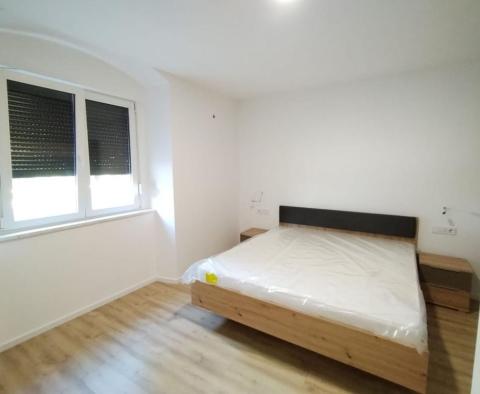 Renovierte 2-Zimmer-Wohnung in TOP-Lage in Stoja - foto 7