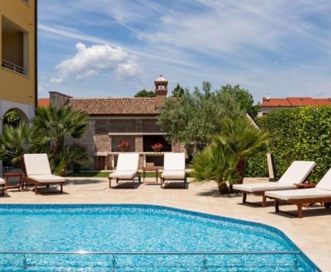 Hotel s 11 pokoji, s bazénem, v Rovinjsko Selo, nedaleko super oblíbené Rovinje - pic 4