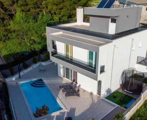 Nouvelle villa cubique à vendre à Baska Voda - pic 3