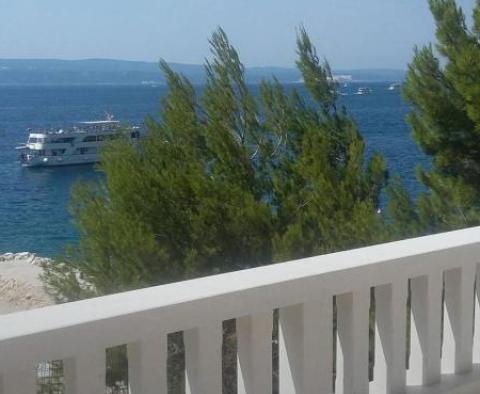 Wunderschöne Villa in 1. Linie an der Riviera von Omis - foto 6