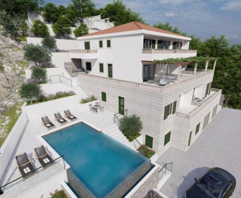 Wunderschöne Villa in 1. Linie an der Riviera von Omis - foto 8