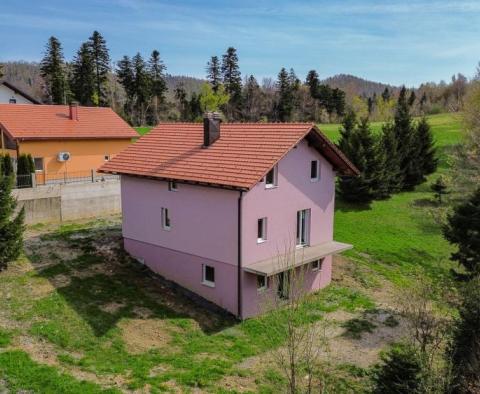 Kvalitní dům v přírodě ve Fuzine, Gorski Kotar - pic 3