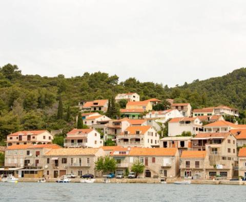 Nádherná nemovitost na ostrově Korčula s úžasným výhledem na moře - pic 11