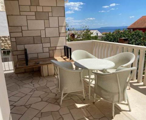 Villa jumelée à Bol sur l'île de Brac à seulement 300 mètres de la mer avec piscine - pic 6