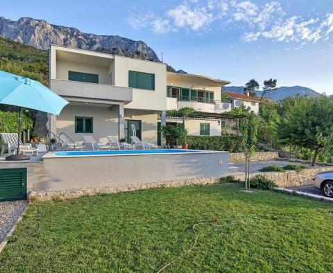 Villa mit herrlicher Aussicht und Swimmingpool an der Makarska Riviera! 