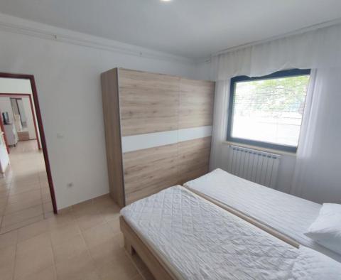 Appartement avec 4 appartements dans un emplacement privilégié à Medulin - pic 33