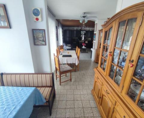 Appartement avec 4 appartements dans un emplacement privilégié à Medulin - pic 75