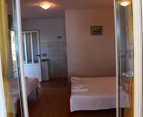 Beautiful 1st line guest house on Hvar island - pic 24