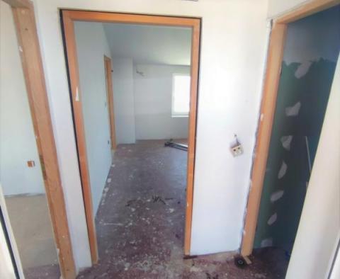 House in Premantura, Medulin just 550 meters from the sea - pic 31