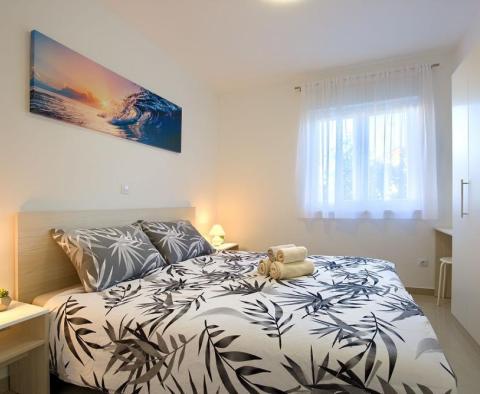 Propriété solide à Liznjan, avec 3 appartements spacieux et jardin ! - pic 18