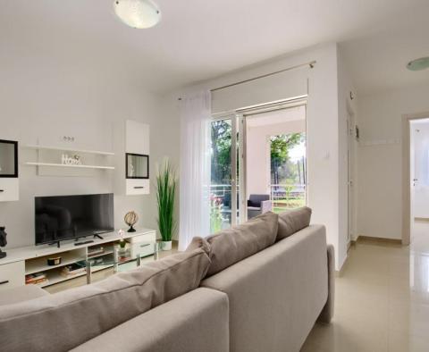 Propriété solide à Liznjan, avec 3 appartements spacieux et jardin ! - pic 24