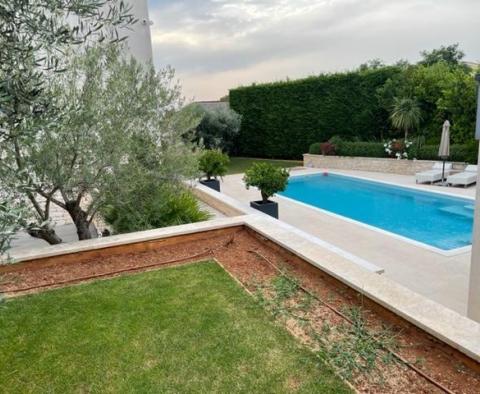 Lenyűgöző új villa tengerre néző kilátással Vodnjan környékén - pic 3