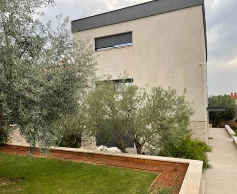 Lenyűgöző új villa tengerre néző kilátással Vodnjan környékén - pic 8