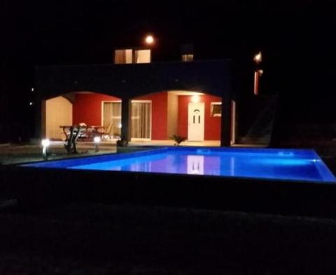 Beautiful villa with two apartments and a swimming pool, 800 meters from the sea - pic 28