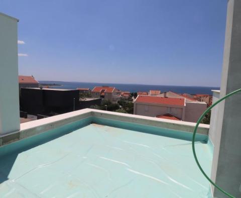 Penthouse en duplex avec terrasse sur le toit à Pag, Novalja - pic 22
