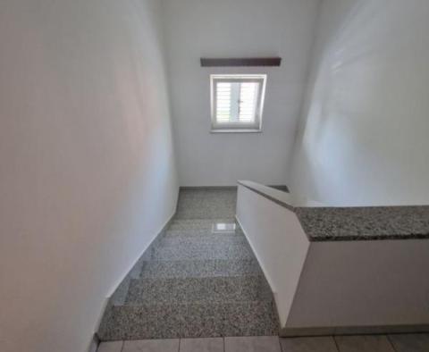 House with garage and large garden in Poreč, for fair price - pic 17