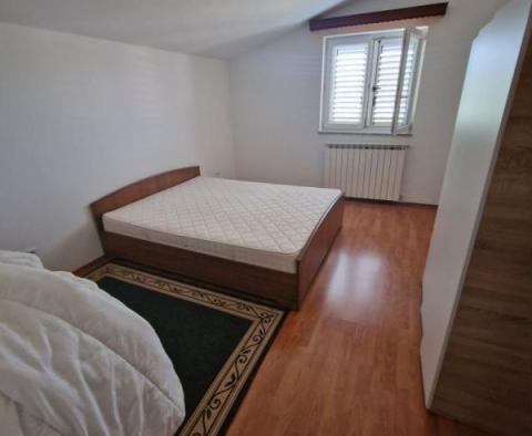 House with garage and large garden in Poreč, for fair price - pic 19