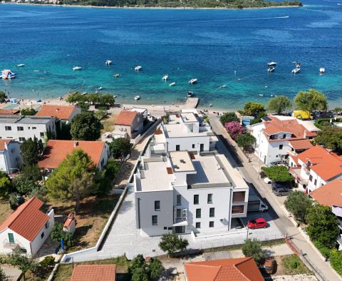 Luxury penthouse in Vodice area on the first line to the sea on the beach - pic 4