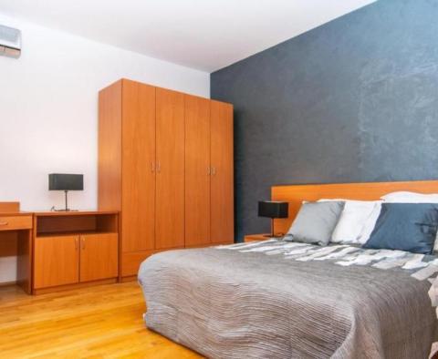 Čtyřhvězdičkový mini-hotel na nábřeží na Mali Lošinj 20 metrů od pláže - pic 10