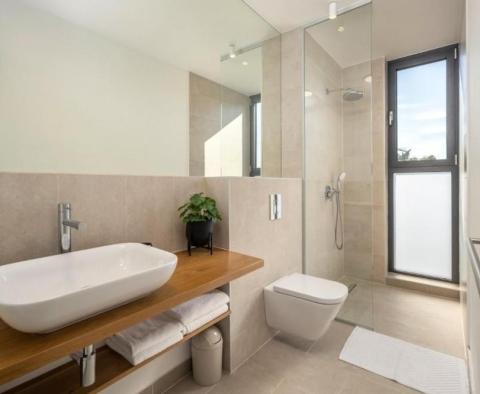 Villa glamourueuse nouvellement construite sur l'île d'Ugljan, en première ligne face à la mer - pic 24