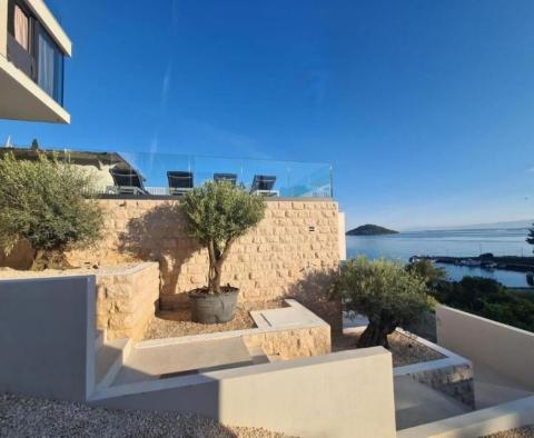 Villa glamourueuse nouvellement construite sur l'île d'Ugljan, en première ligne face à la mer - pic 26