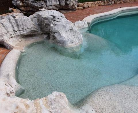 A stone beautiful villa with a swimming pool in Krsan, 5 km from the sea - pic 45