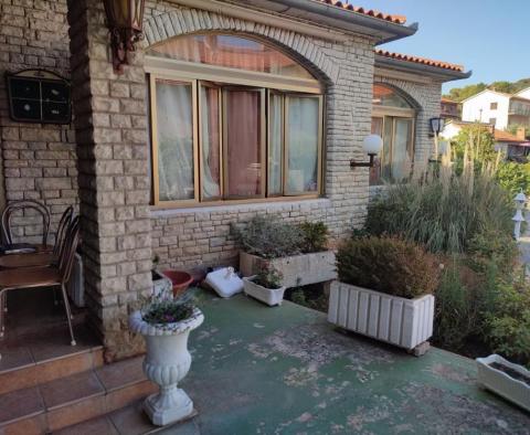 Spacious house of 673 m2 with sea view in Nova Veruda, Pula, just 200 meters from the sea - pic 43