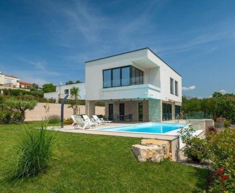 Beautiful ultra-modern villa in Porec area - pic 4