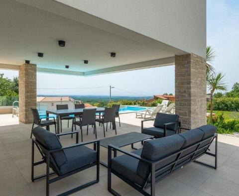Beautiful ultra-modern villa in Porec area - pic 8