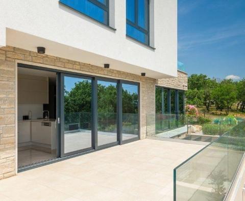 Beautiful ultra-modern villa in Porec area - pic 10