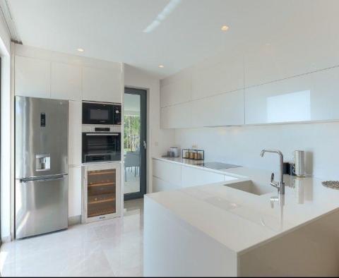 Beautiful ultra-modern villa in Porec area - pic 15
