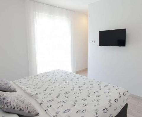 Villa mit modernem Konzept in Šišan, Region Liznjan - foto 12