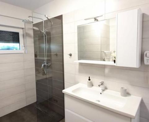Villa mit modernem Konzept in Šišan, Region Liznjan - foto 15
