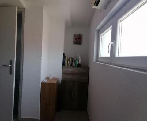Dwa domy rodzinne oferowane w Sikici na przedmieściach Puli - pic 10